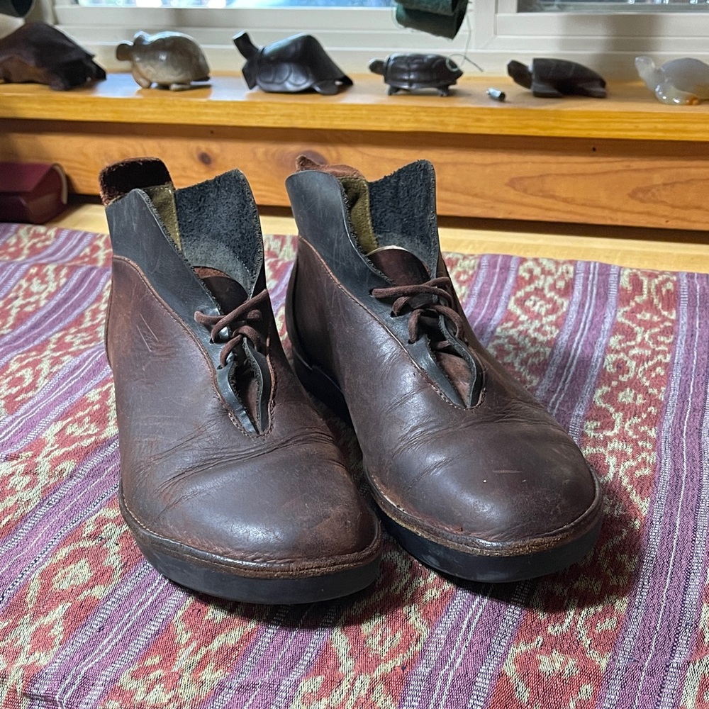 Women's Classic Vintage Loint’s Handcrafted Brown Leather Chukka